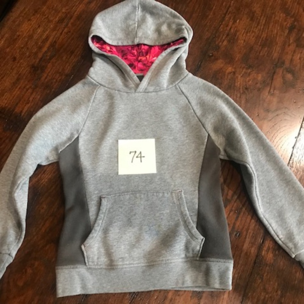 #74 - Champion Hoodie - Size 6/6X